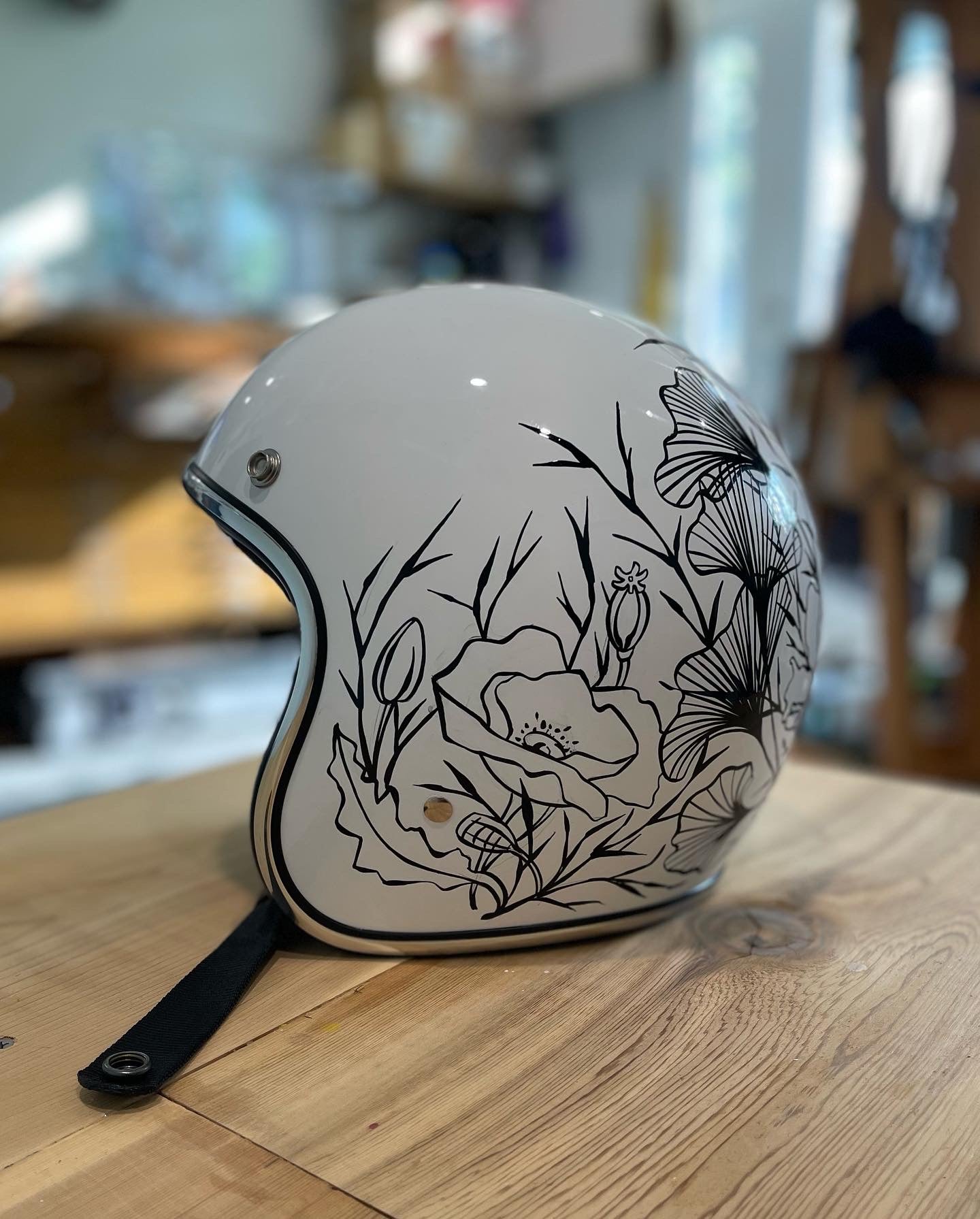 Custom Biltwell Bonanza Helmet, Size Med, Hand Painted, Pinstriping