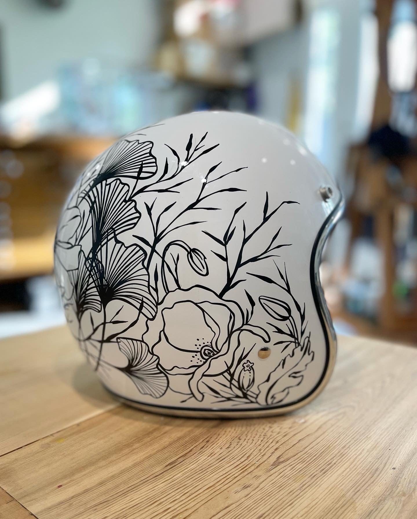 Custom Biltwell Bonanza Helmet, Size Med, Hand Painted, Pinstriping