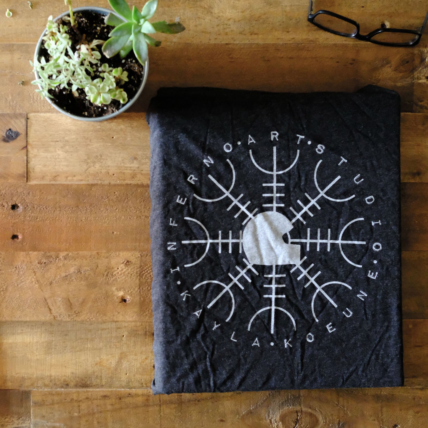 T Shirt Heather Grey, Inferno Art Studio, Kayla Koeune Logo Support T